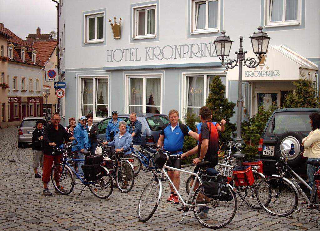 Hotel Kronprinz Kulmbach Bagian luar foto