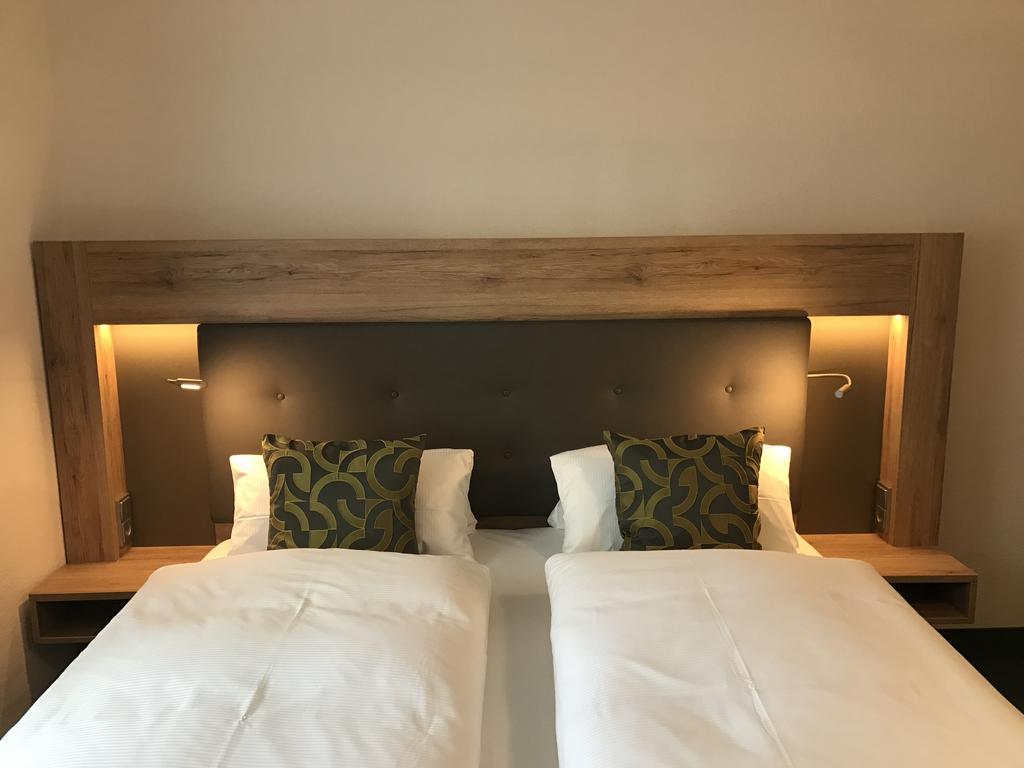 Hotel Kronprinz Kulmbach Bagian luar foto
